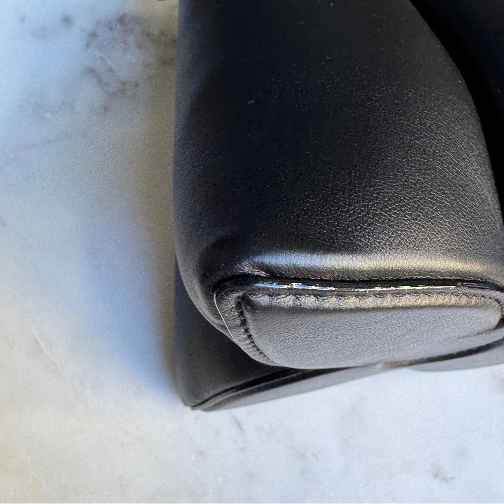 Louis Vuitton Bloom PM Bucket Bag